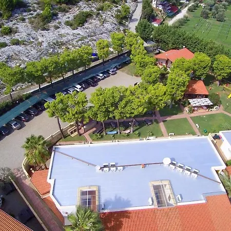 Olimpia Aparthotel 3*